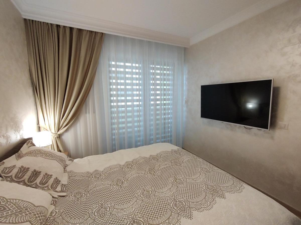 Decebal Premium Confort Craiova Esterno foto